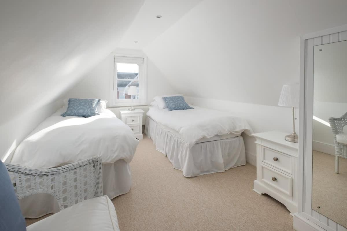 Firefly House Villa Каус Екстериор снимка